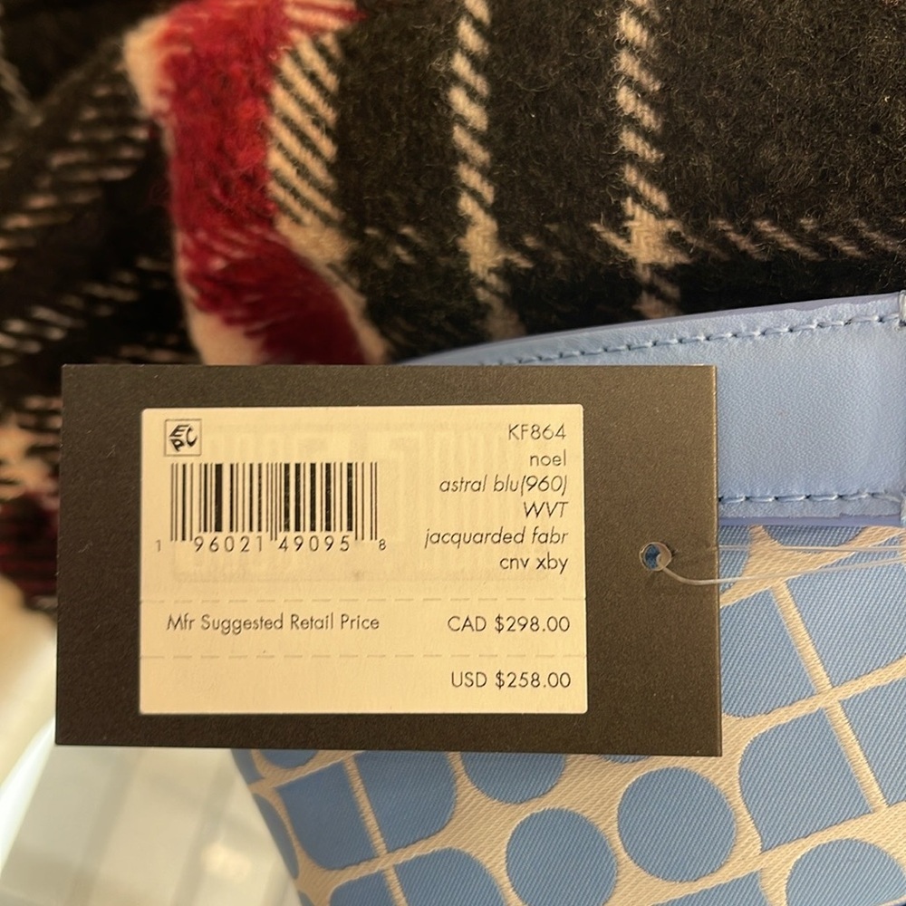 Kate Spade Noel Jacquard Convertible Crossbody Canvas XBody Shoulder
Astral Blu - Picture 13 of 16